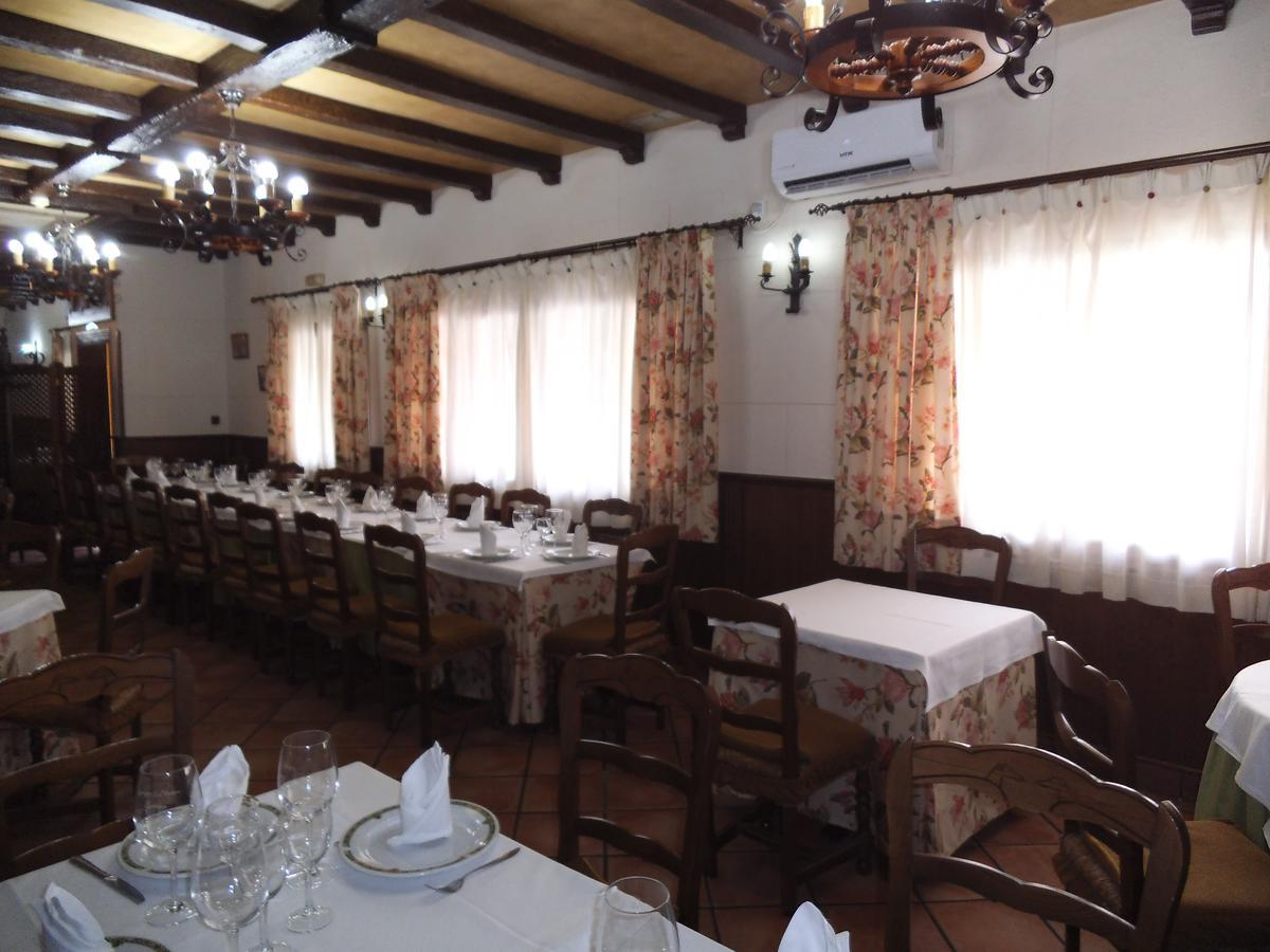 Hostal Los Galgos Yepes Dış mekan fotoğraf