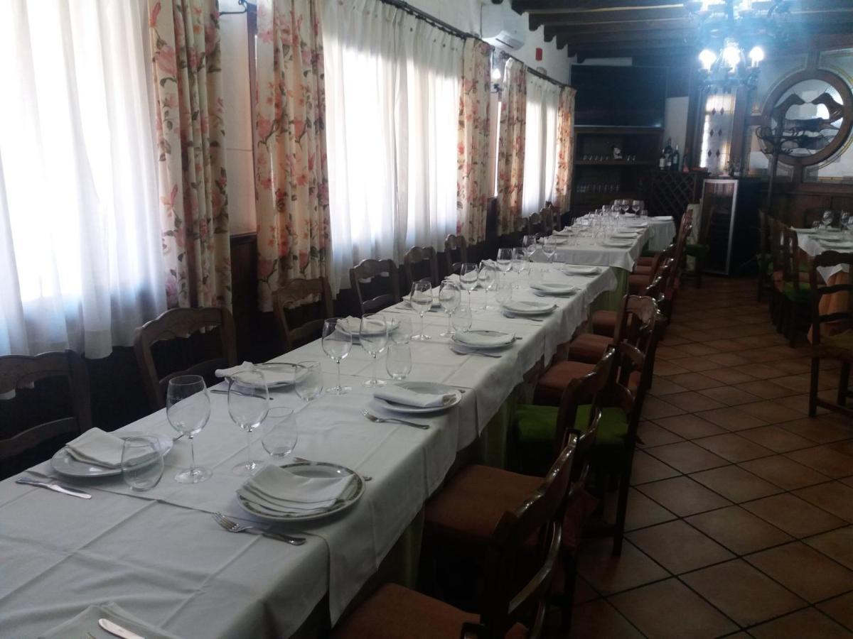 Hostal Los Galgos Yepes Dış mekan fotoğraf
