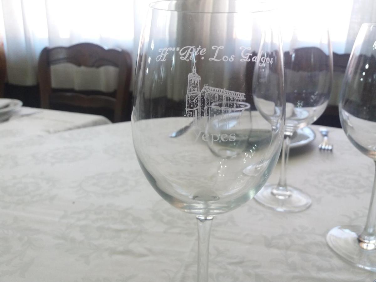 Hostal Los Galgos Yepes Dış mekan fotoğraf